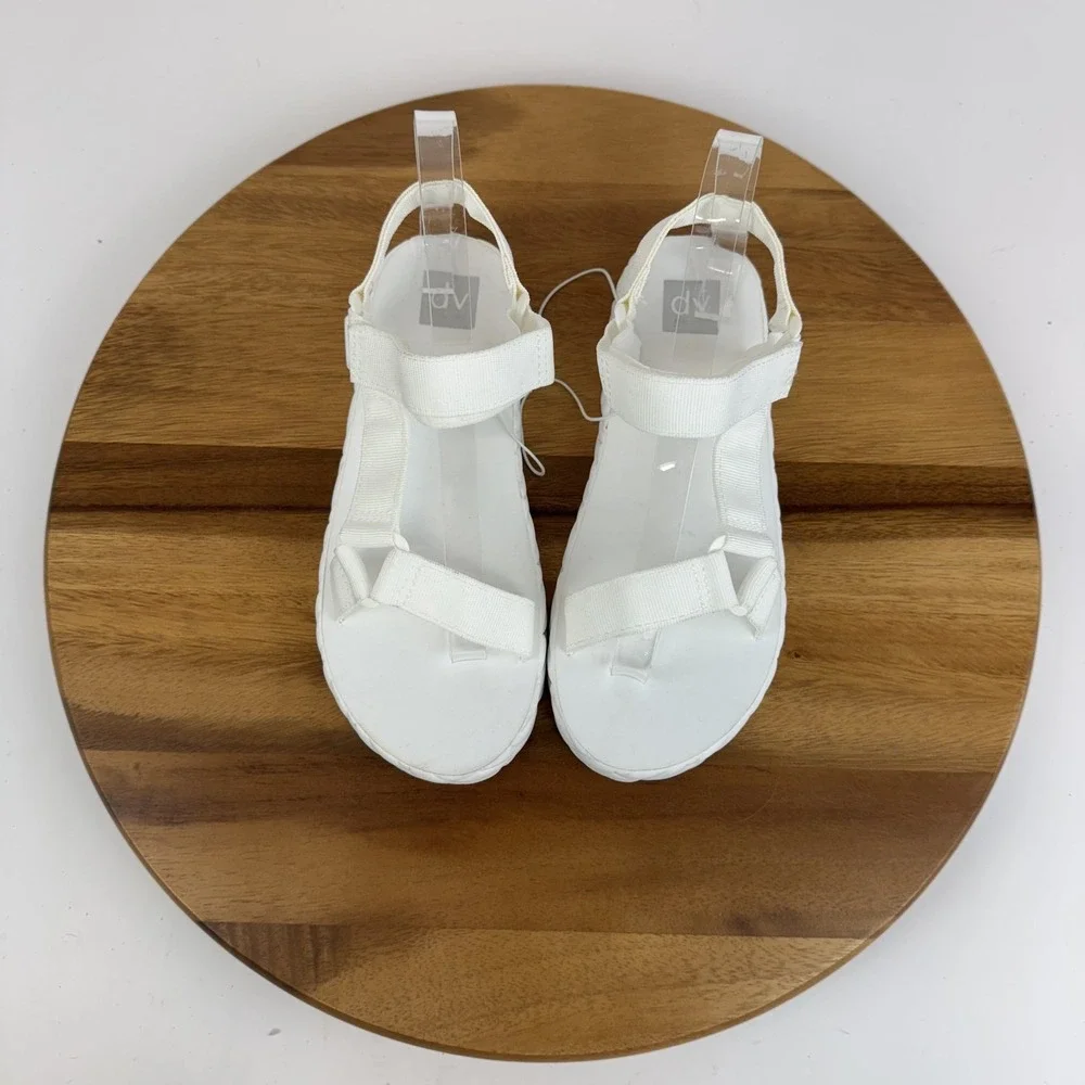 New NWOB Big Kids Dolce Vita Zaidey Strappy Platform White‎ Sandals Size 5 Y